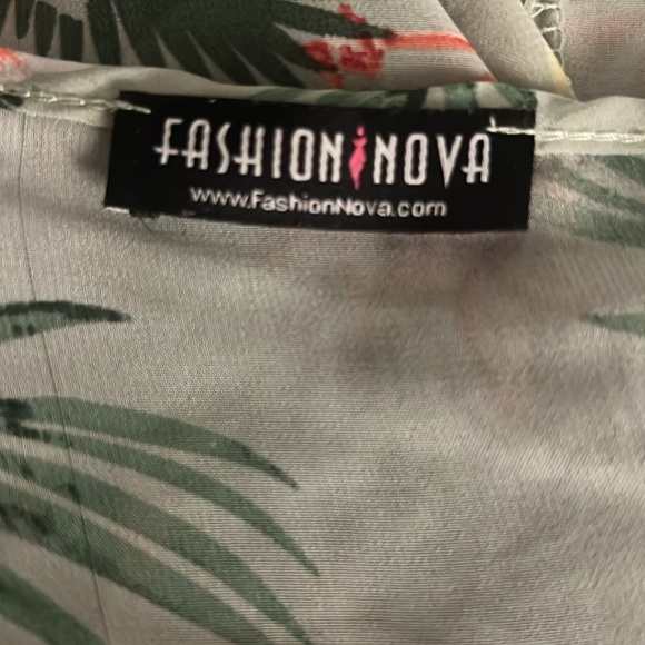 Fashion Nova Spring Maxi Dress - Perfect for EASTER! - Picture 10 of 10